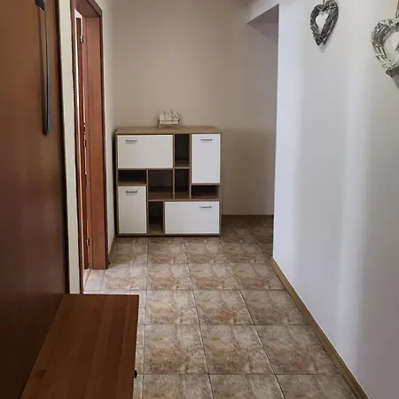 Apartment Trinity & Pool With Near Center Bansko